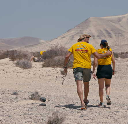 Esperienza evolutiva in coppia a Fuerteventura: crescita personale e relazione consapevole in contesto naturale Surf Your Life