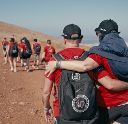 Percorso evolutivo di gruppo a Fuerteventura: esperienza trasformativa immersiva nella natura, dedicata alla consapevolezza e alla connessione